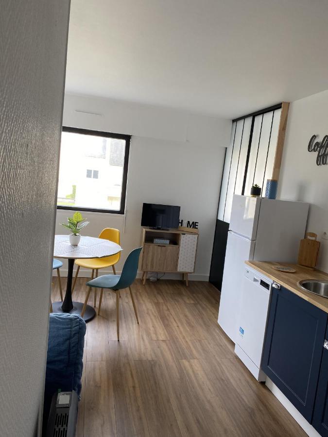 Super Appartement Cosy, Parking Prive Courseulles-sur-Mer Bagian luar foto