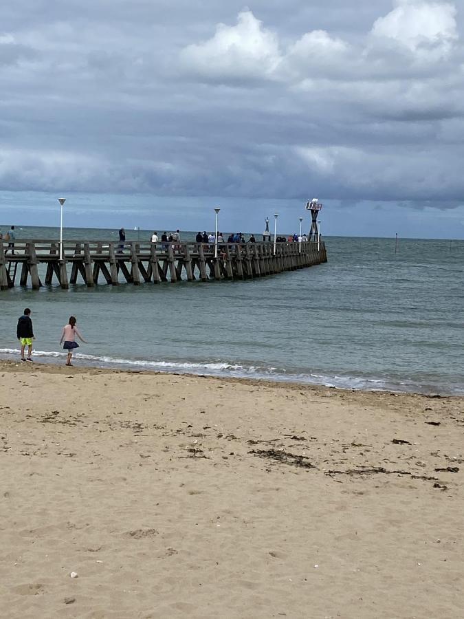 Super Appartement Cosy, Parking Prive Courseulles-sur-Mer Bagian luar foto
